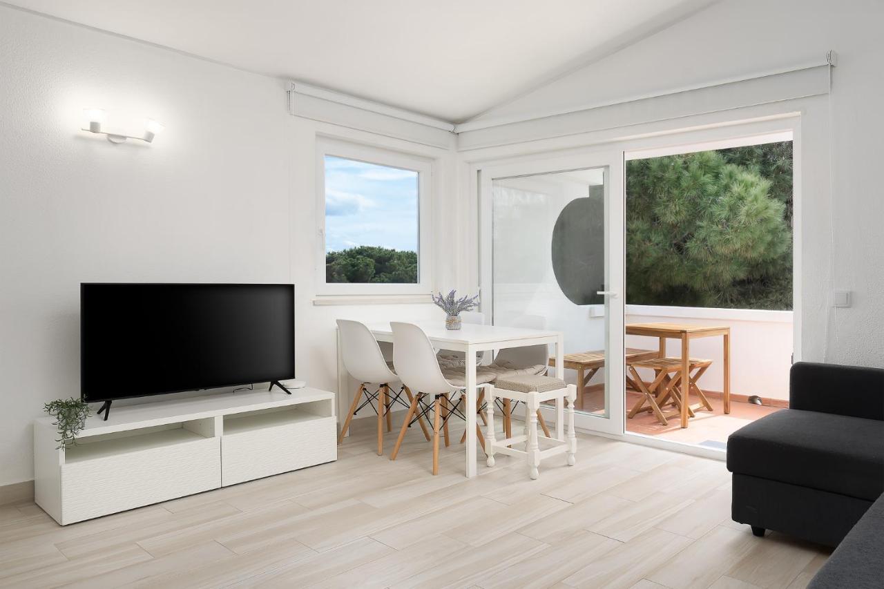 Apartment Sunny - 5min To The By Lovelystay